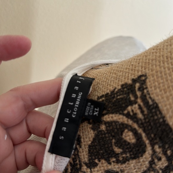 Sanctuary like new new tags white lightweight sweater with embroider details XL - Picture 6 of 7